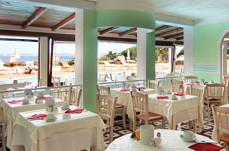 Grand Hotel Smeraldo Beach Baja Sardinia Exterior photo