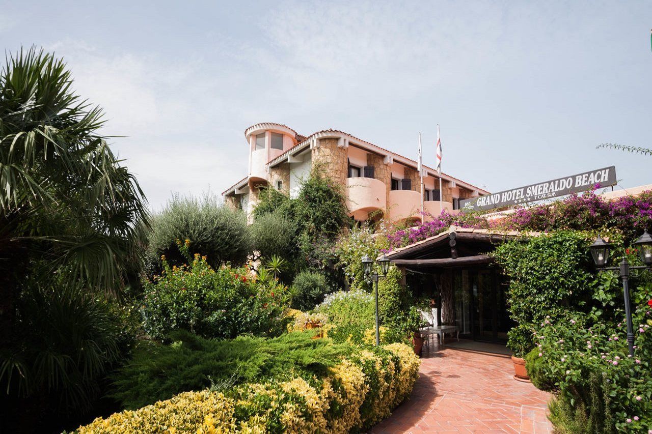 Grand Hotel Smeraldo Beach Baja Sardinia Exterior photo